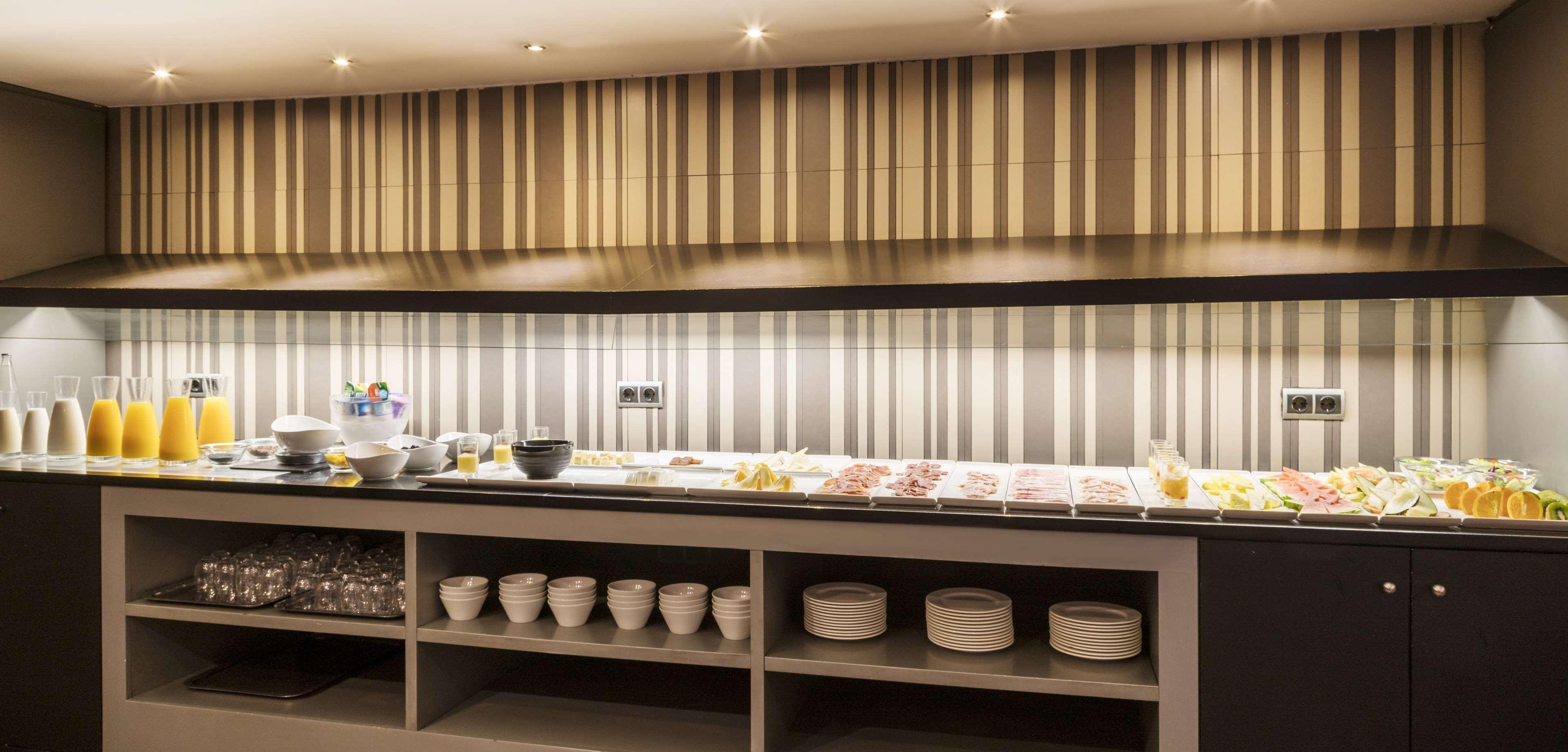 Hotel Ilunion Almirante Barcelona Zewnętrze zdjęcie