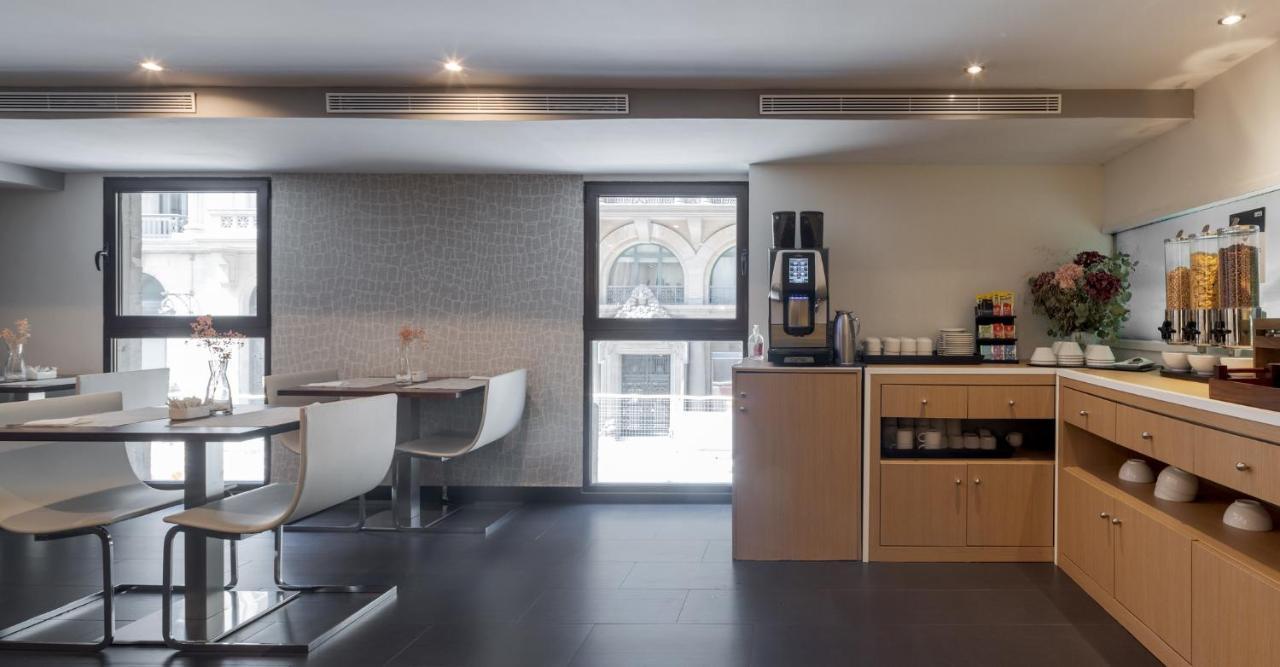 Hotel Ilunion Almirante Barcelona Zewnętrze zdjęcie