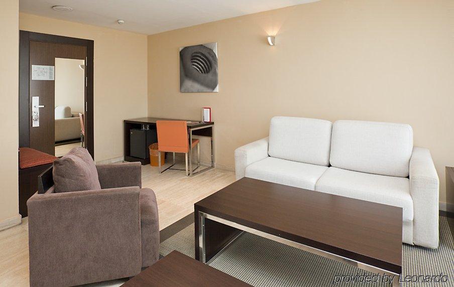 Hotel Ilunion Almirante Barcelona Pokój zdjęcie