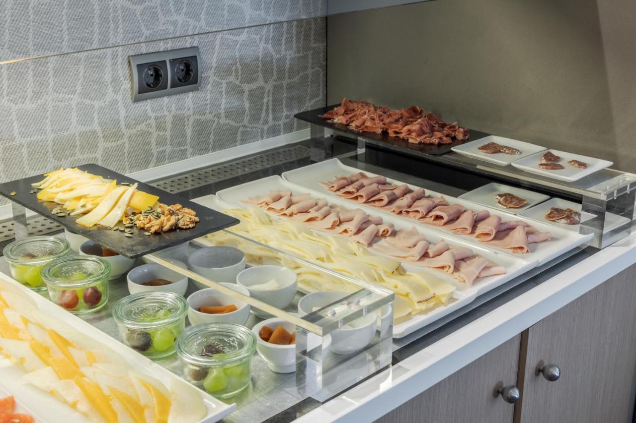 Hotel Ilunion Almirante Barcelona Zewnętrze zdjęcie
