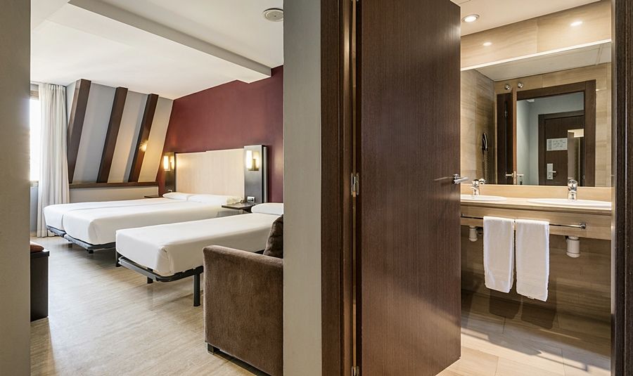 Hotel Ilunion Almirante Barcelona Zewnętrze zdjęcie
