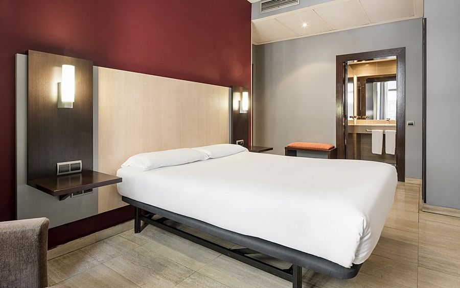Hotel Ilunion Almirante Barcelona Zewnętrze zdjęcie