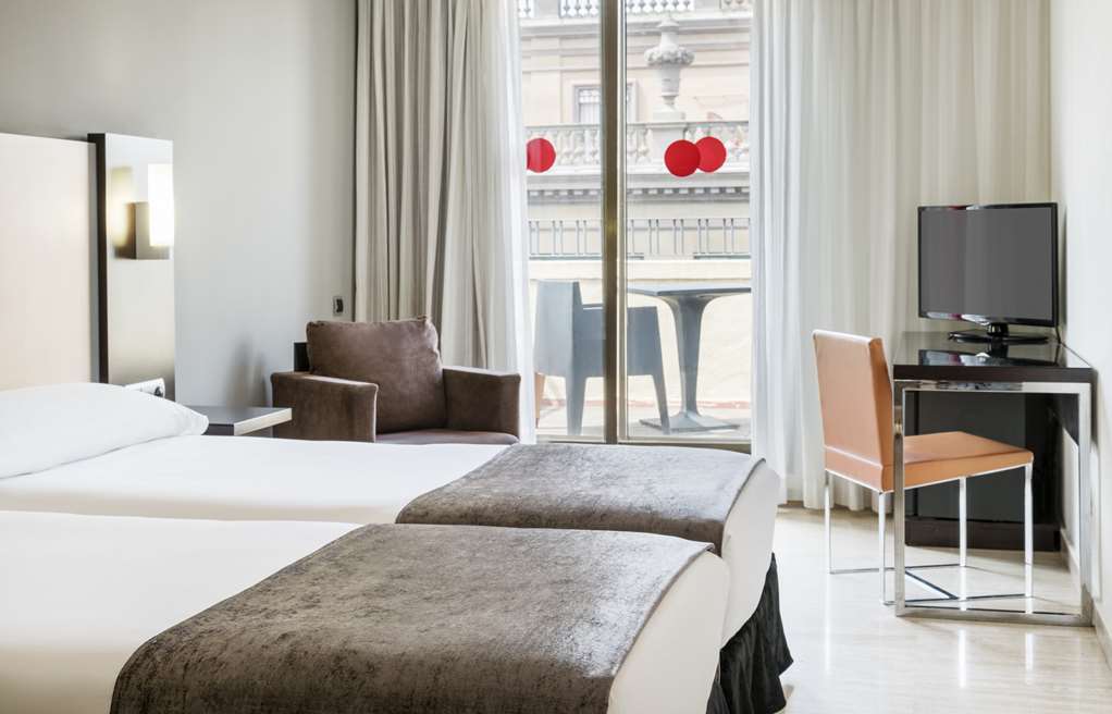 Hotel Ilunion Almirante Barcelona Pokój zdjęcie